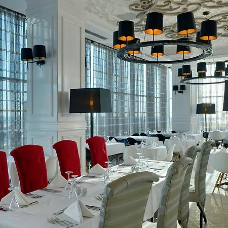 فندق وسبا Vikingen Infinity 5*