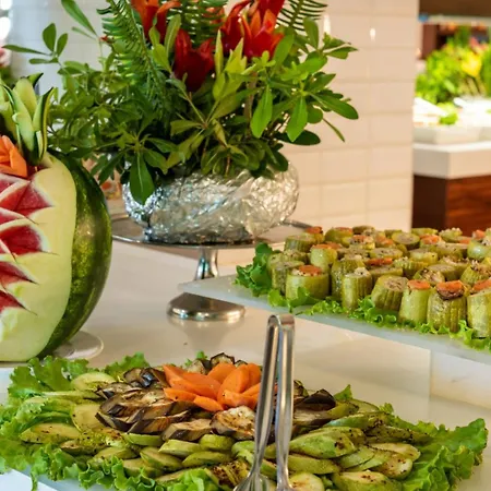 Vikingen Infinity & Hotel 5*