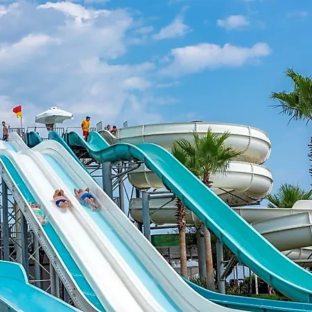 Vikingen Infinity & Hotel 5*