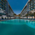 Vikingen Infinity & Hotell 5*