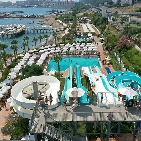 Vikingen Infinity & Otel